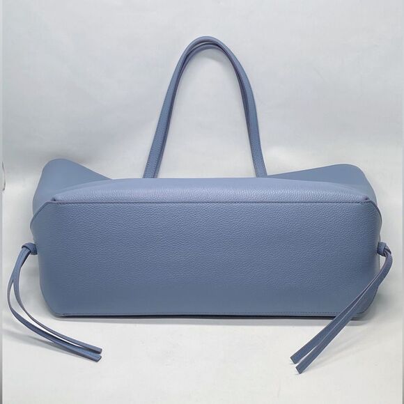 Chloe Sense Large Tote Bag in Grained Leather - Picture 5 of 15